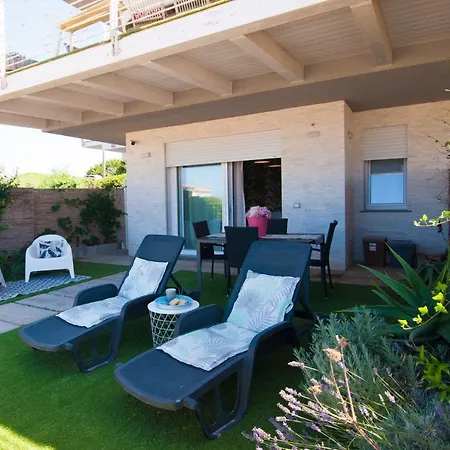 Apartment Finestra Sul Mare-sinismodern House 50m From Sea *